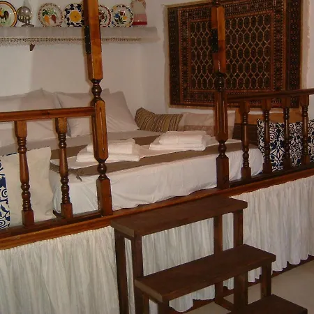 Yiayia's Homestay