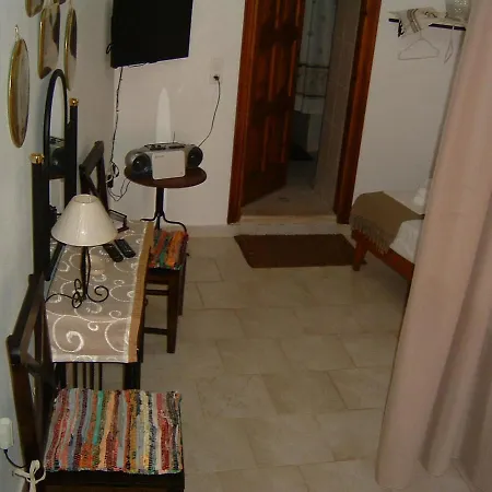 Rum i privatbostad Yiayia's *
